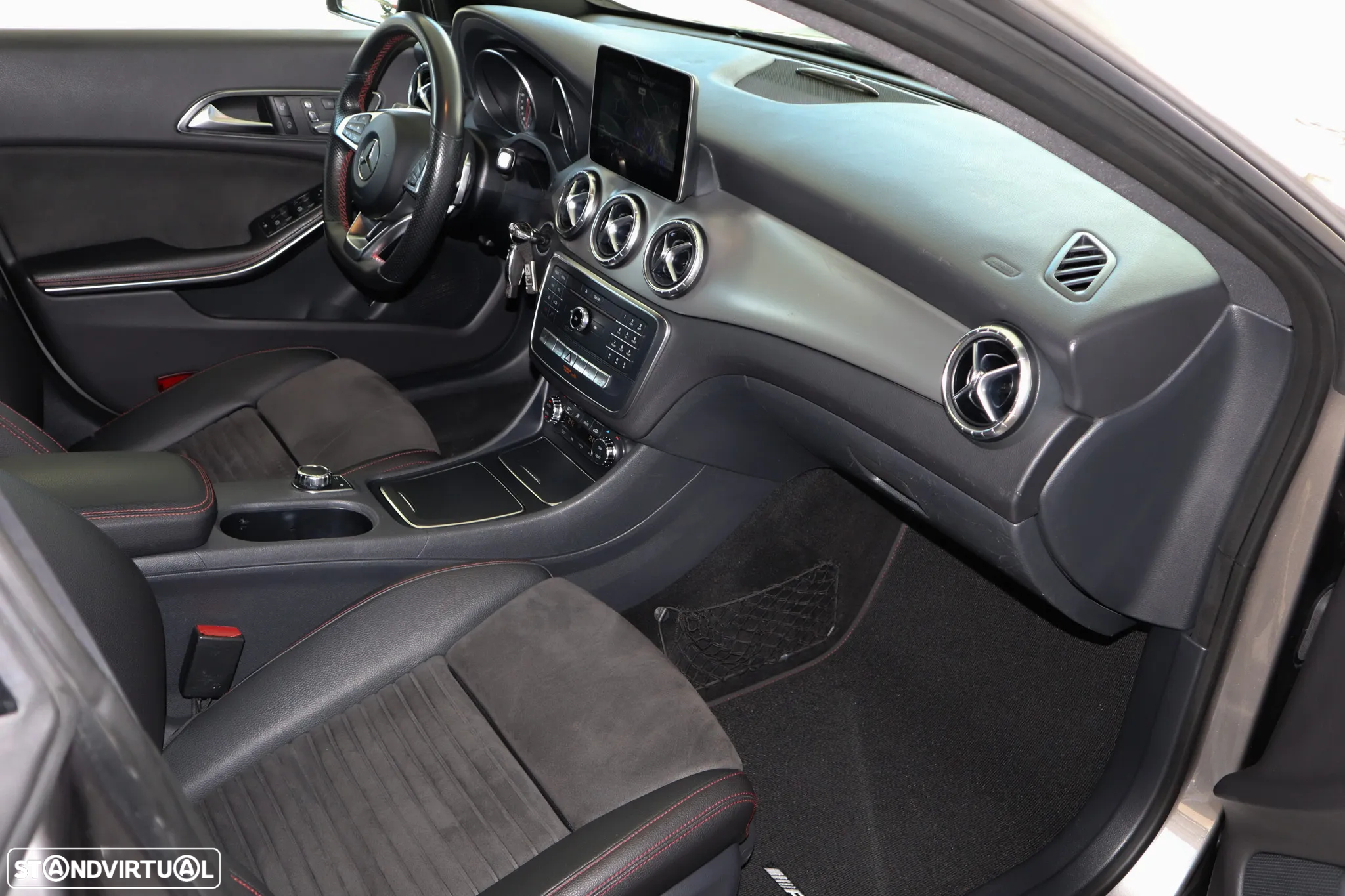 Mercedes-Benz CLA 220 d Shooting Brake AMG Line Aut. - 15