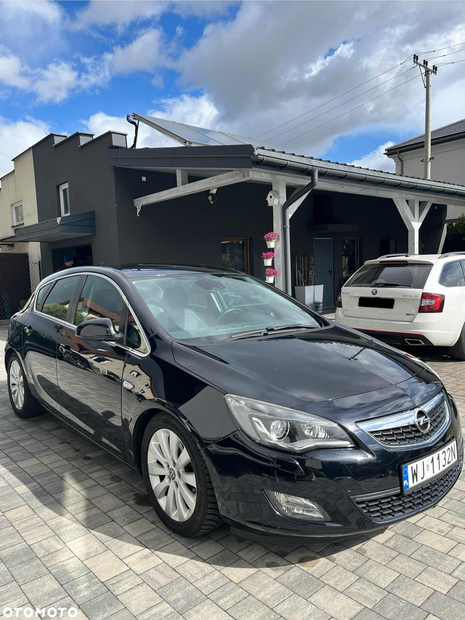 Opel Astra IV 1.6 T Cosmo - 2