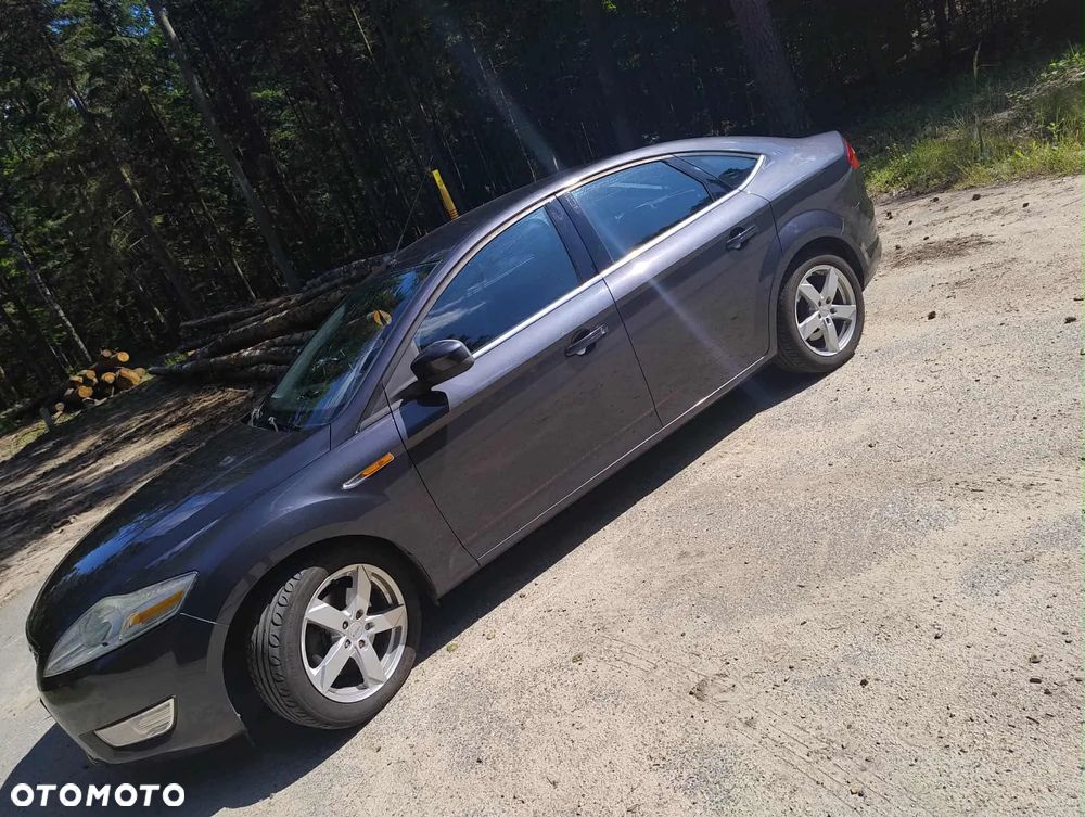 Ford Mondeo 1.8 TDCi Ghia - 3