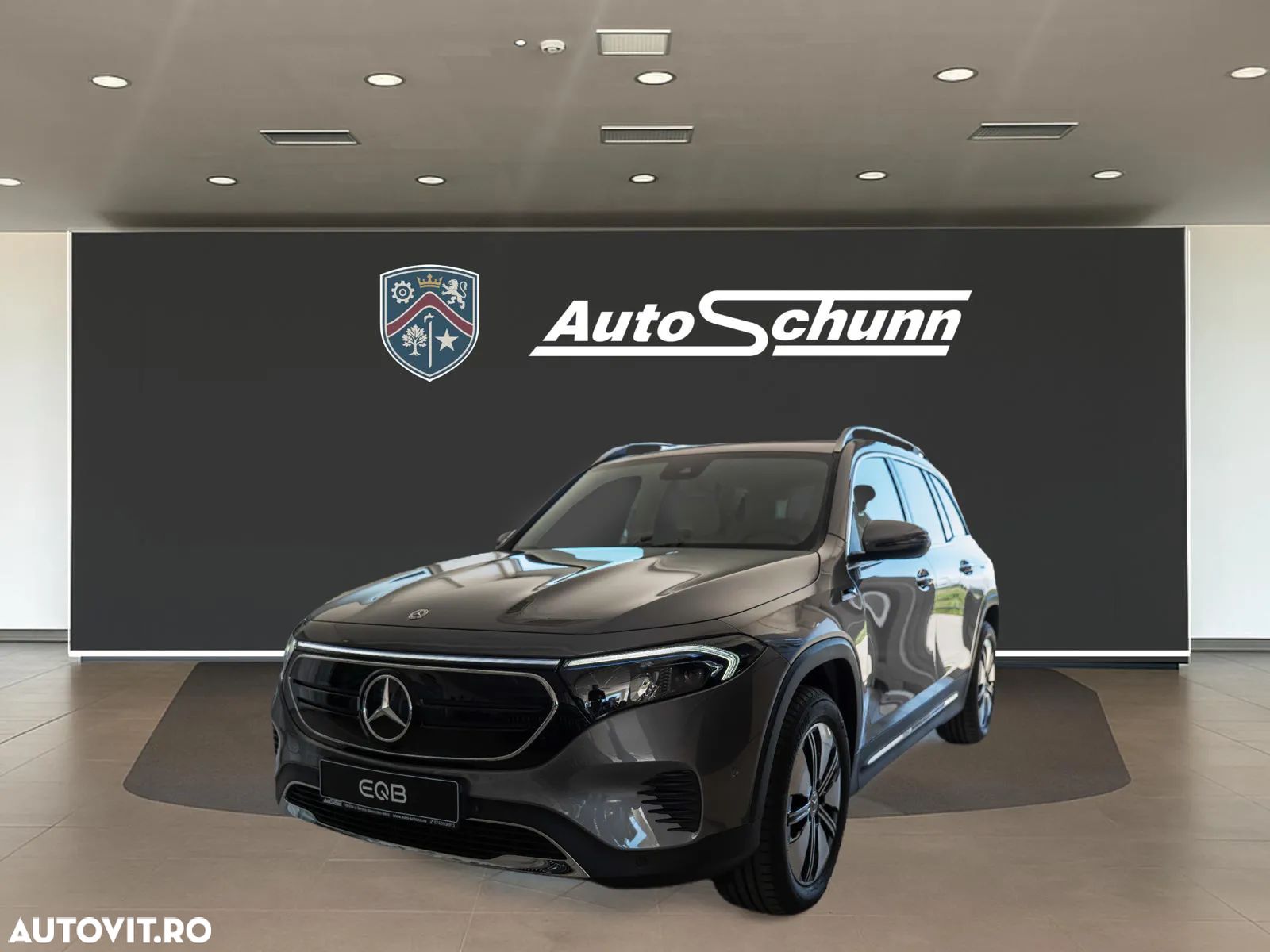Mercedes-Benz EQB 300 4Matic AMG Line - 1