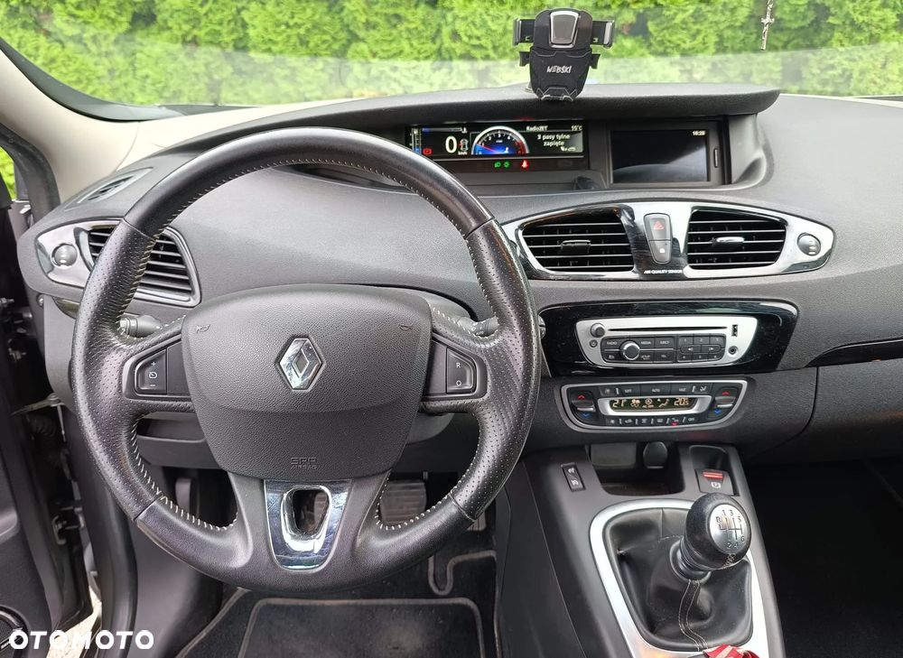 Renault Scenic 1.6 dCi Energy Bose Edition - 16