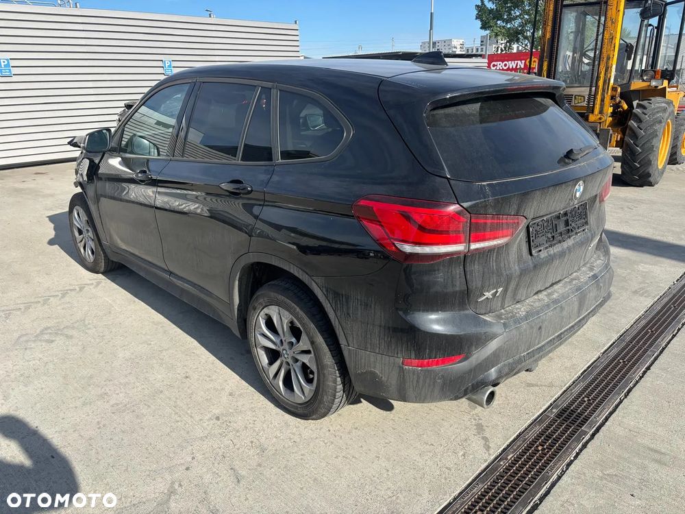 BMW X1 xDrive25e Advantage - 3