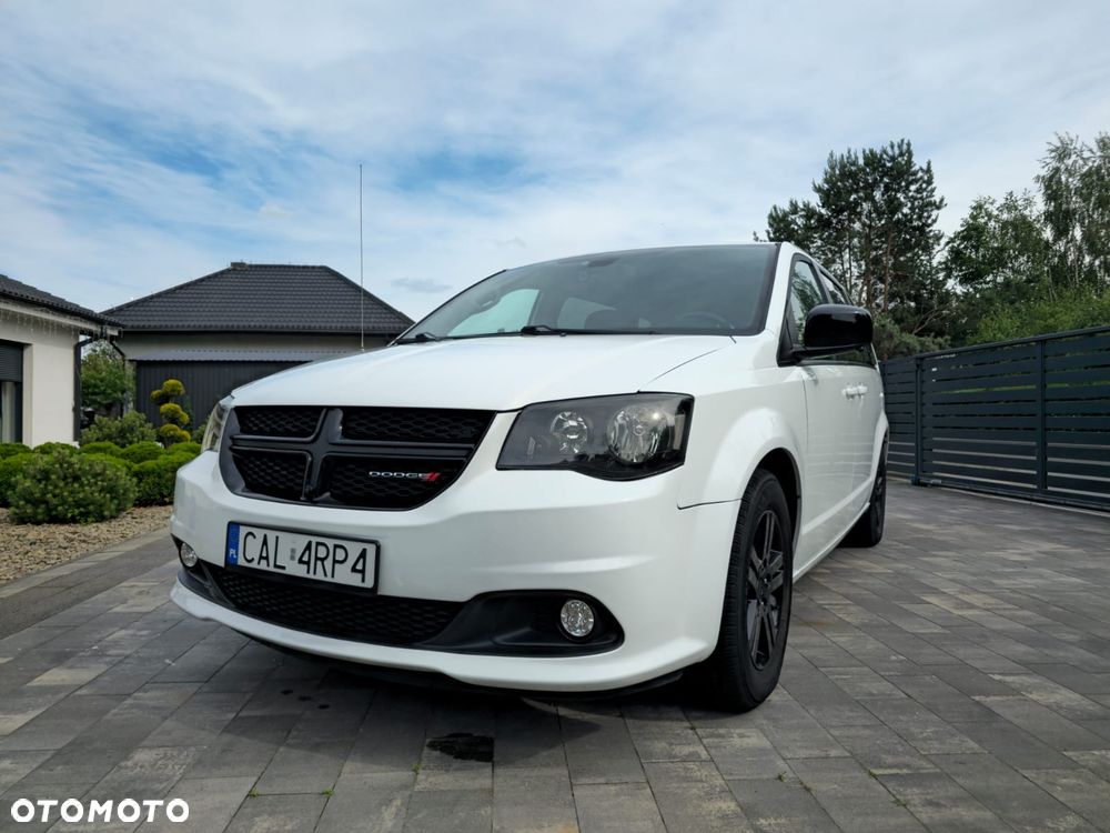 Dodge Grand Caravan 3.6 R/T - 1