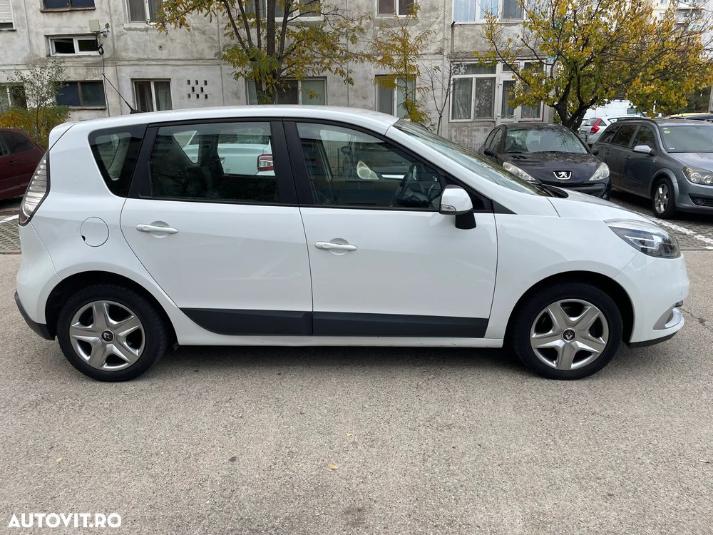 Renault Scenic 1.6 16V 110 LIMITED - 12
