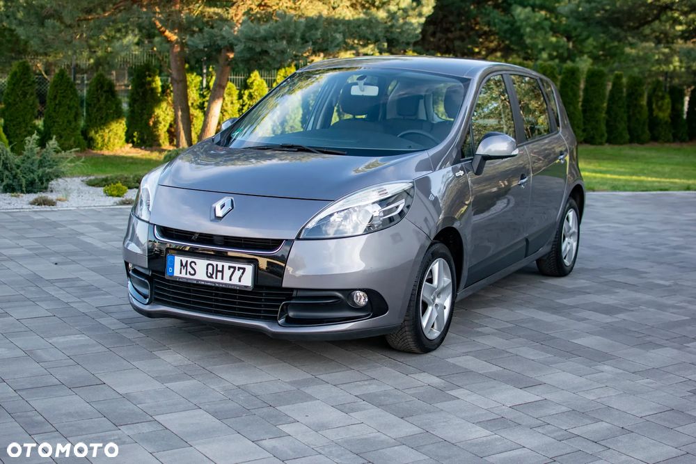 Renault Scenic - 11