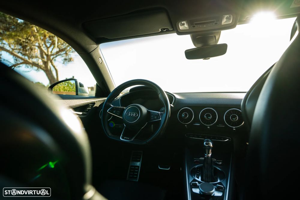 Audi TTS Coupé TFSI quattro S tronic - 23