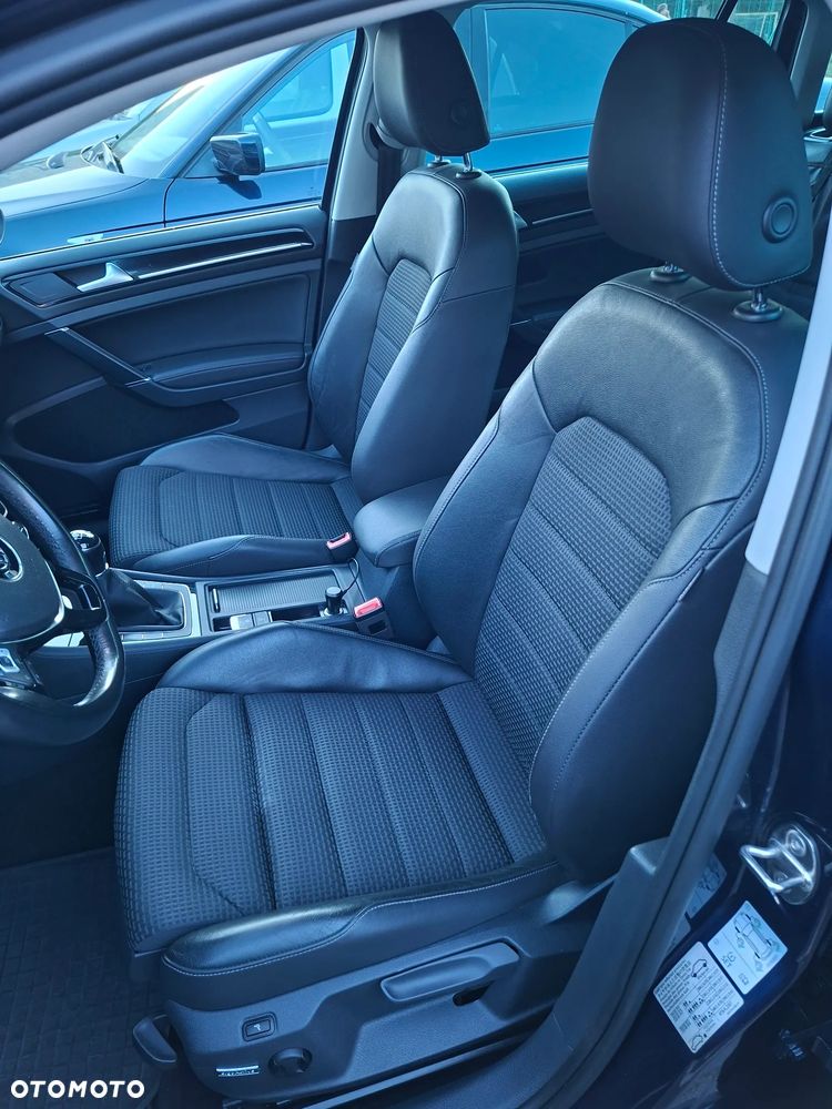 Volkswagen Golf 1.4 TSI BMT Highline Perfectline - 16