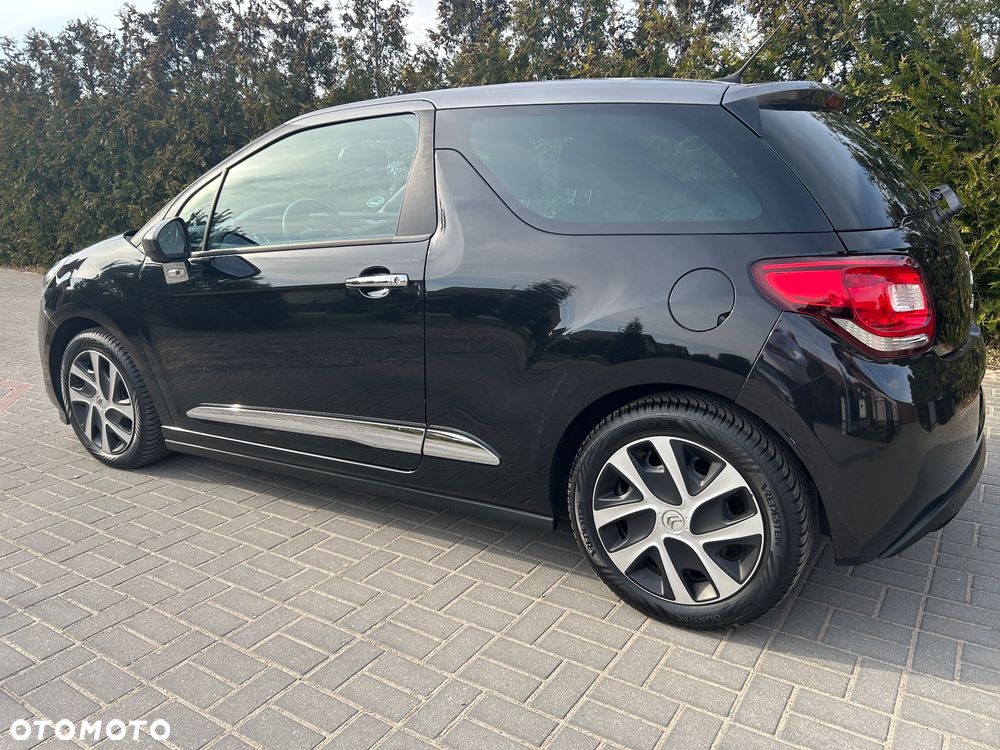 Citroën DS3 PureTech 82 Stop & Start ETG SoChic - 2