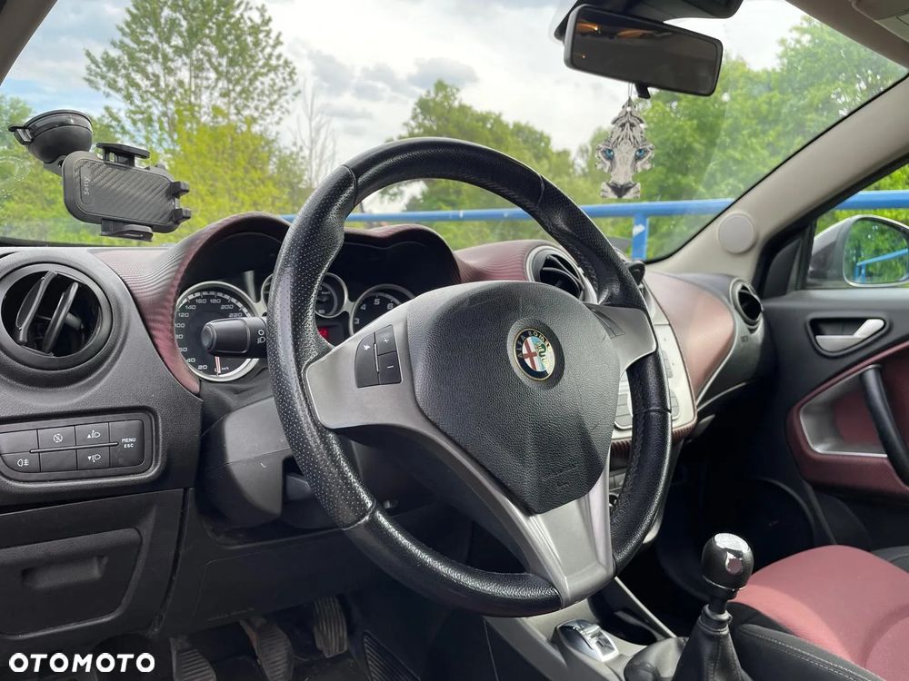Alfa Romeo Mito - 11