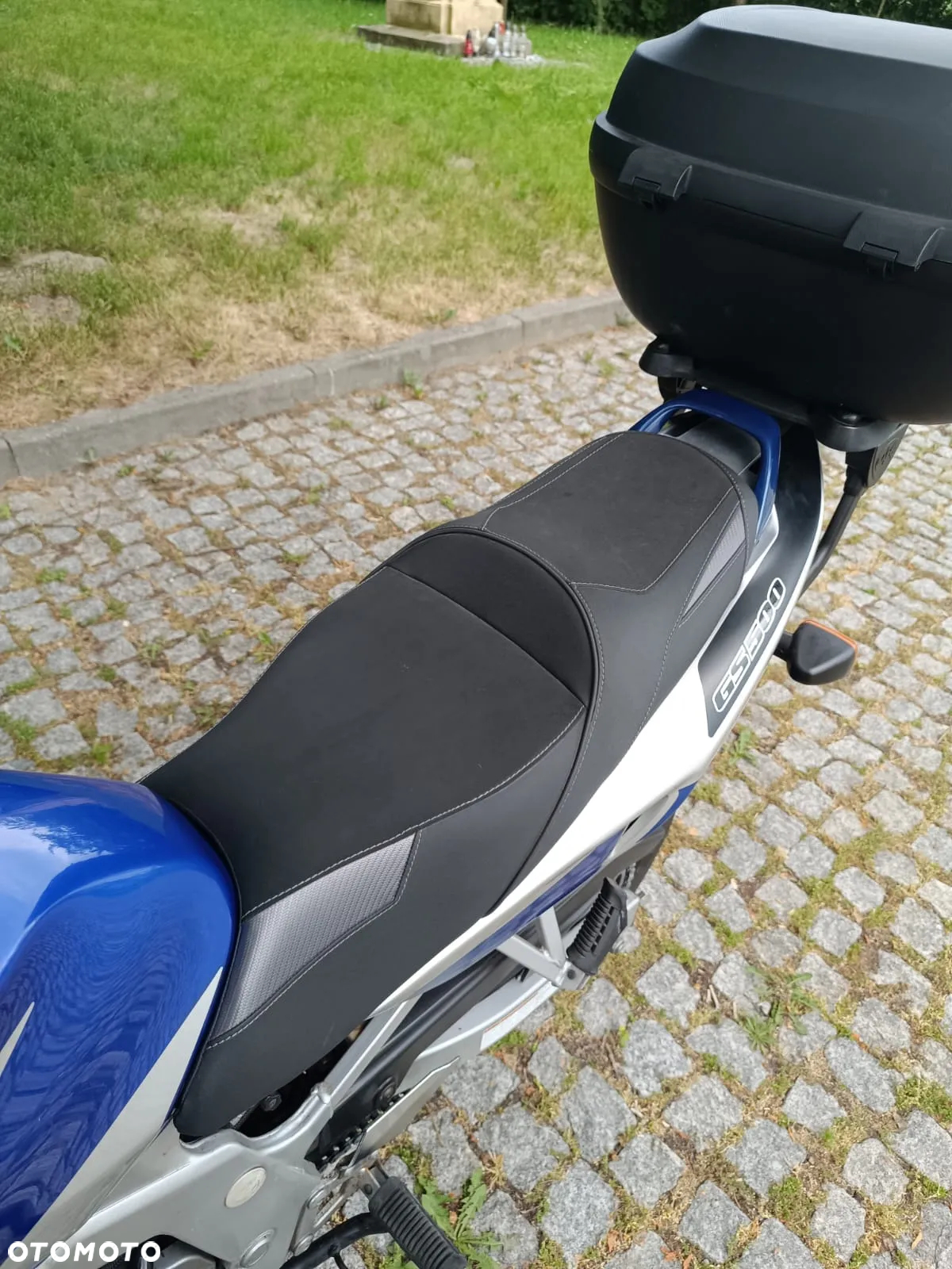 Suzuki GS - 9