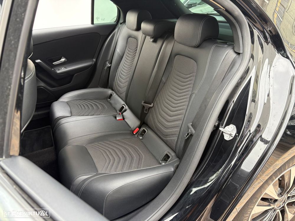 Mercedes-Benz A 200 Style Plus Aut. - 9