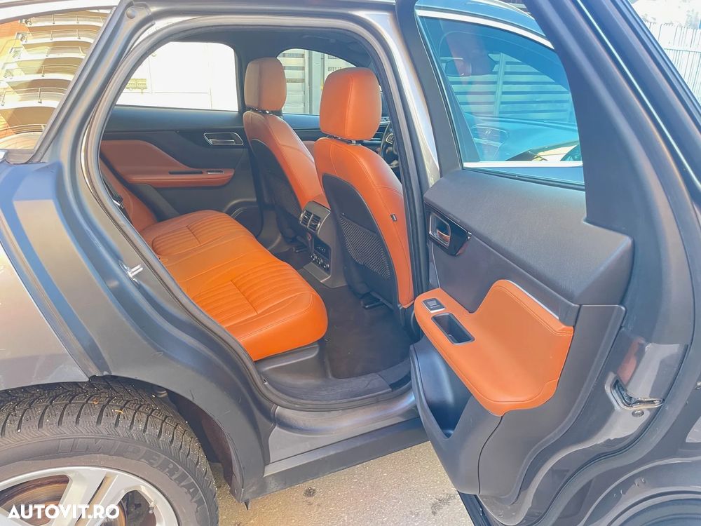 Jaguar F-Pace 30d AWD R-Sport - 9