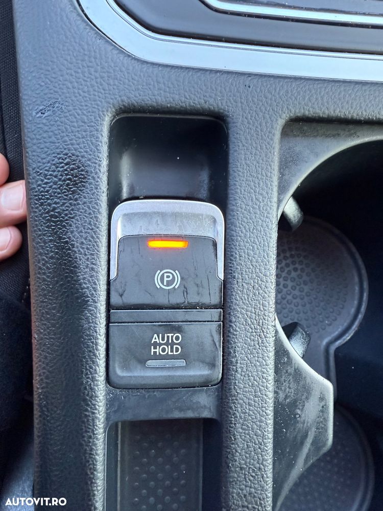 Volkswagen Passat - 22