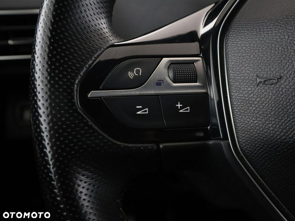 Peugeot 3008 1.2 PureTech GT S&S - 33