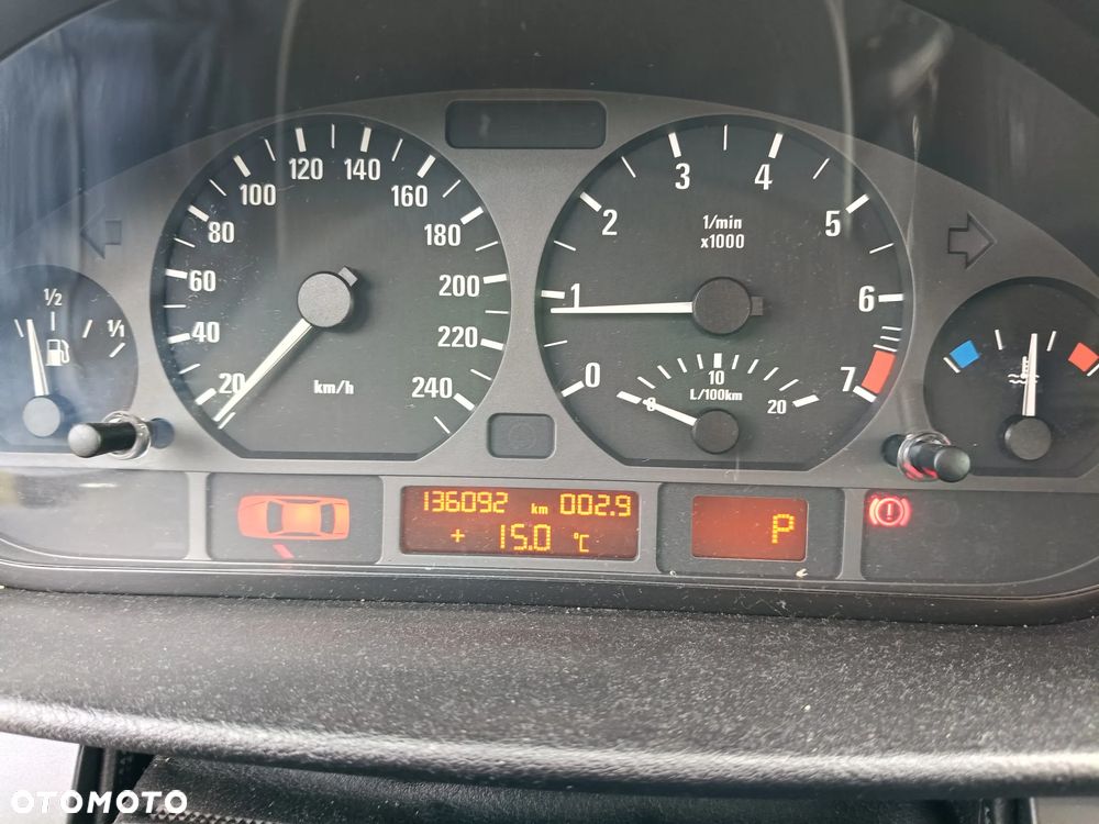 BMW Seria 3 - 12