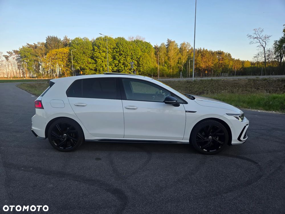 Volkswagen Golf 1.5 TSI OPF R-Line - 5