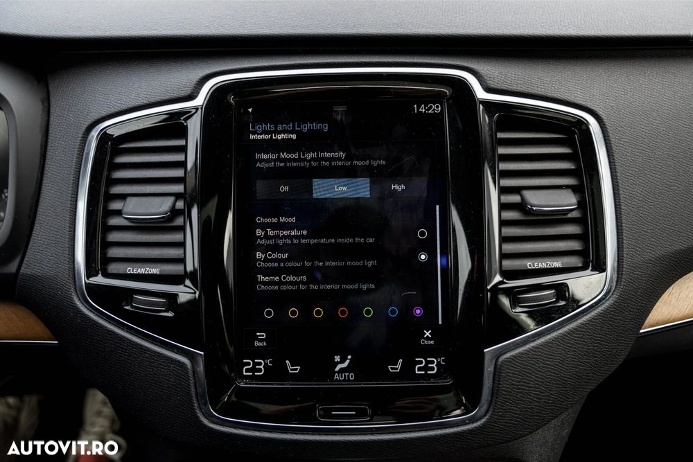 Volvo XC 90 T8 AWD Twin Engine Geartronic Inscription - 30