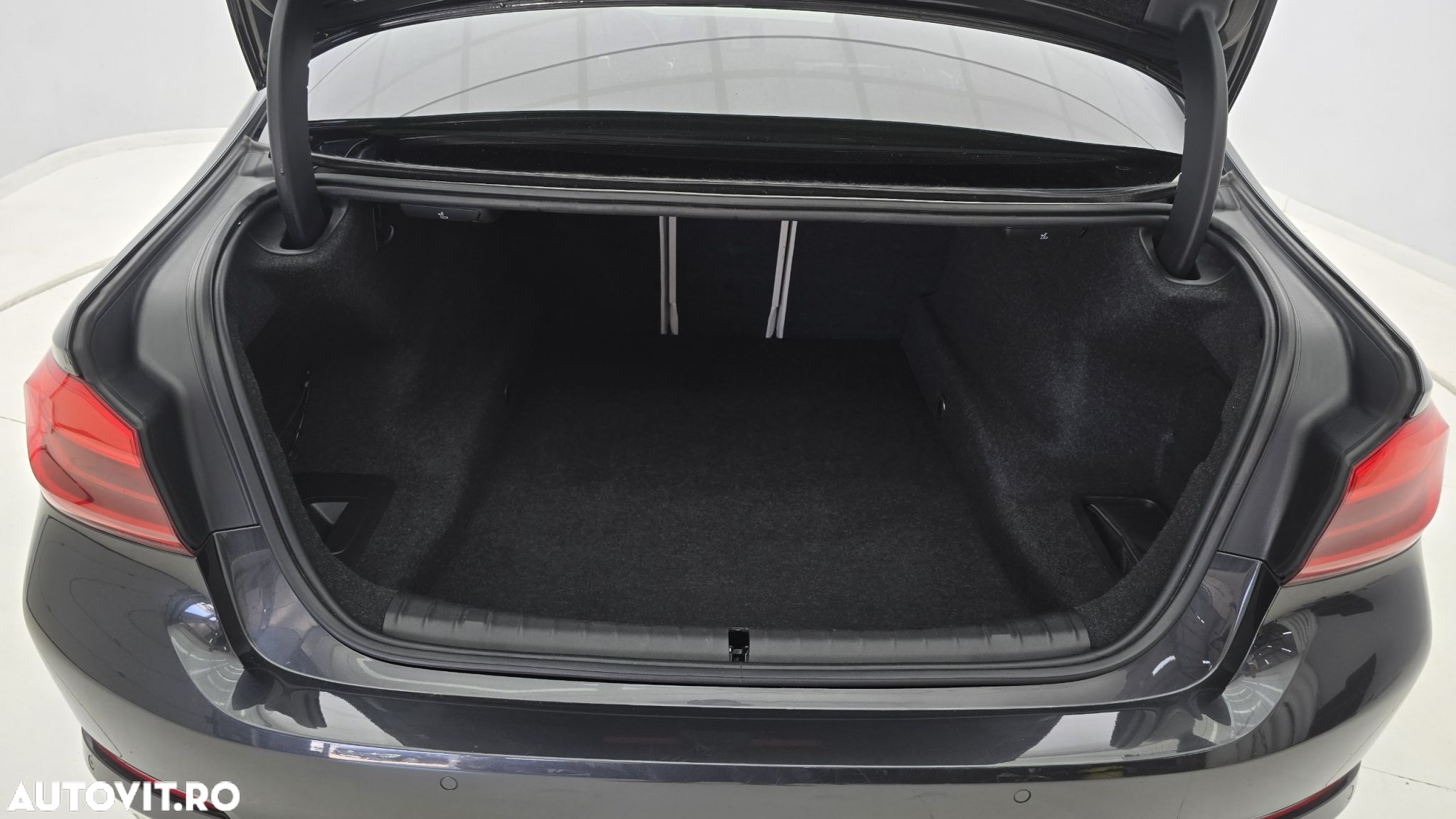 BMW Seria 5 - 25