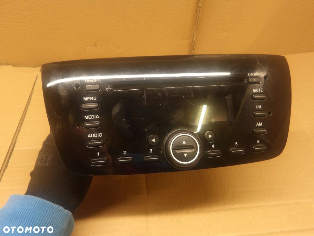 OPEL COMBO D 1.6D RADIO 7355479230 - 10