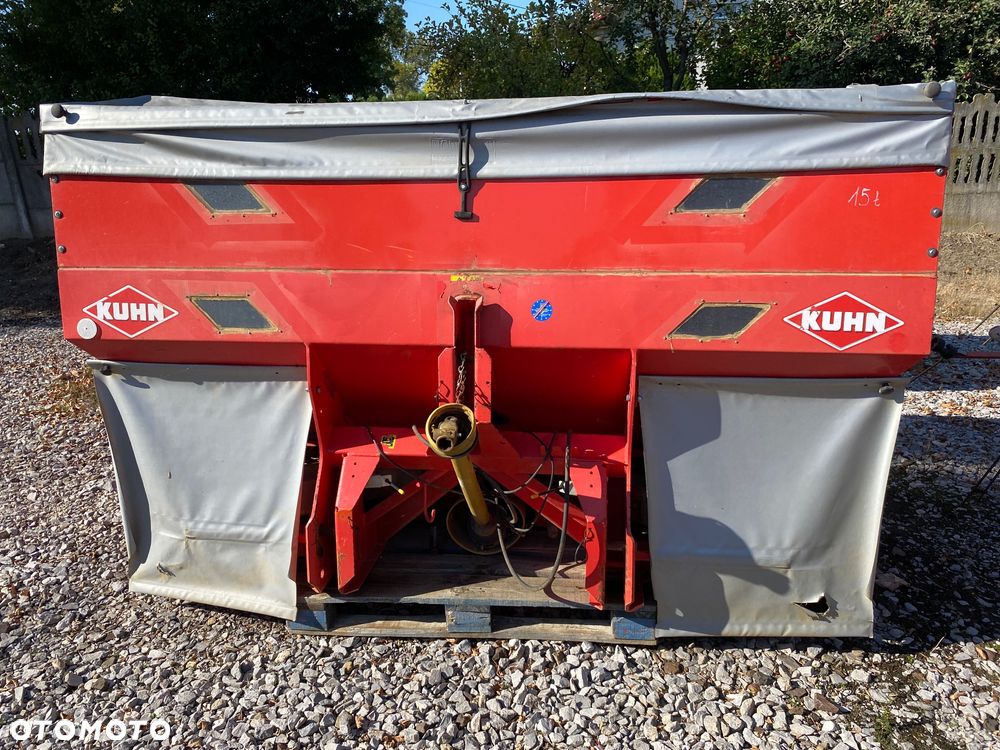 Kuhn Axara m 1102