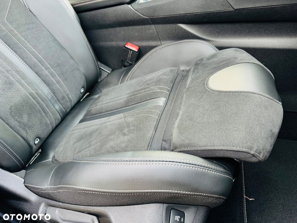 Peugeot 3008 BlueHDi 130 Stop & Start EAT8 GT Pack - 31
