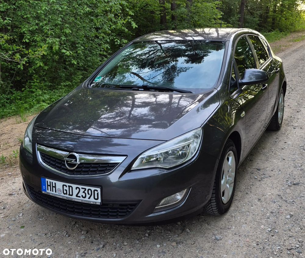 Opel Astra 1.4 Turbo - 10