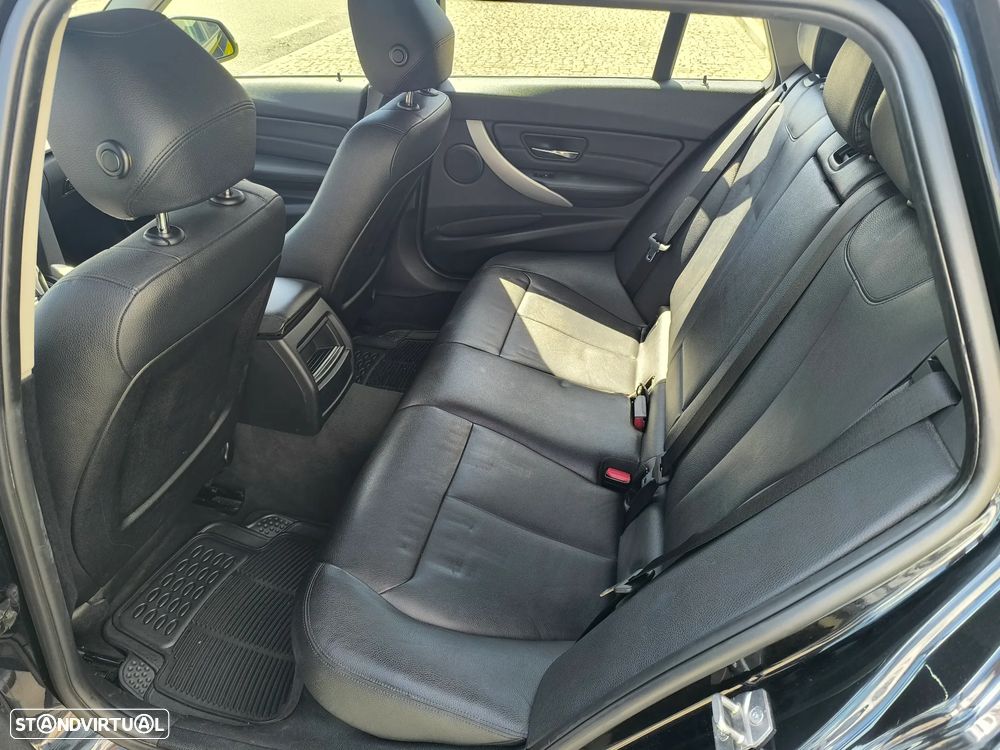 BMW 318 d - 3