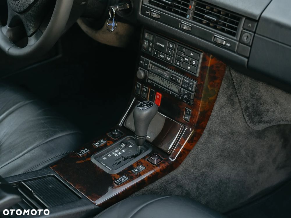 Mercedes-Benz SL 320 - 17