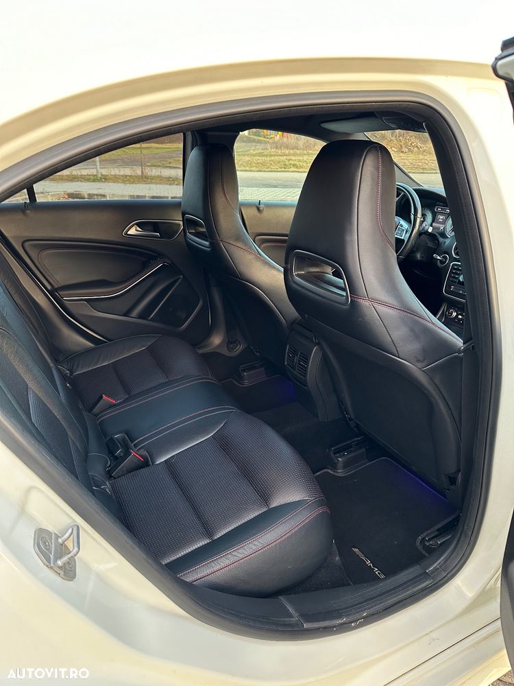 Mercedes-Benz A - 10