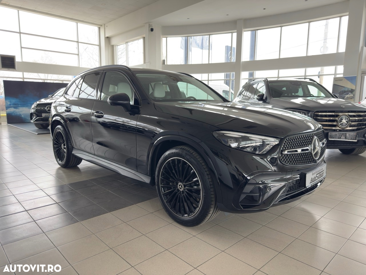 Mercedes-Benz GLC 200 4Matic 9G-TRONIC AMG Line Advanced - 5