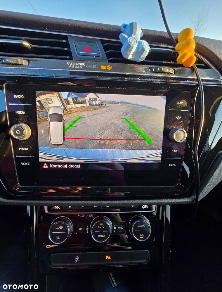 Volkswagen Touran 1.6 TDI SCR (BlueMotion Technology) Comfortline - 17