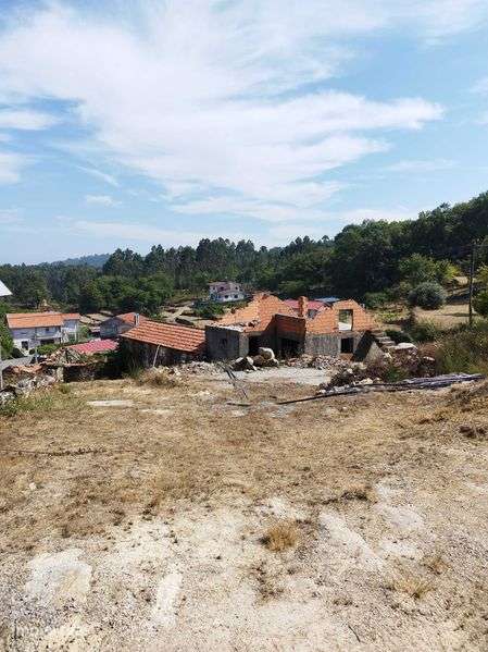 Casa de pedra para restauro - Grande imagem: 3/6