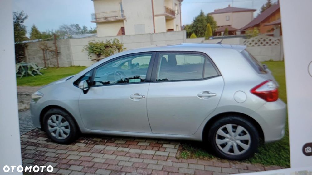 Toyota Auris 1.33 VVT-i Active - 2
