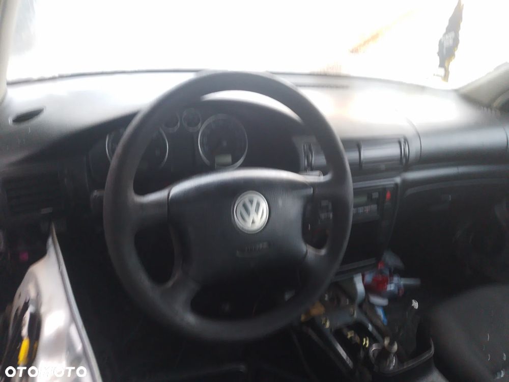 VOLKSWAGEN PASSAT B5 1.9TDI AWX LIFT 00 - 05   DMUCHAWA WENTYLATOR NAWIEWU - 24