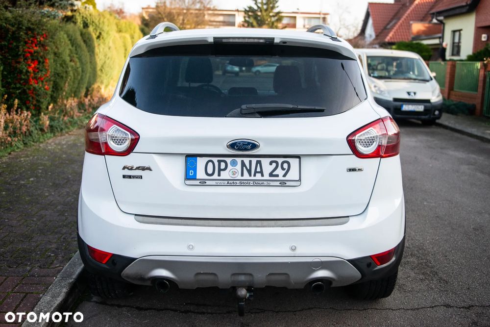 Ford Kuga 2.0 TDCi 4x4 Titanium - 14