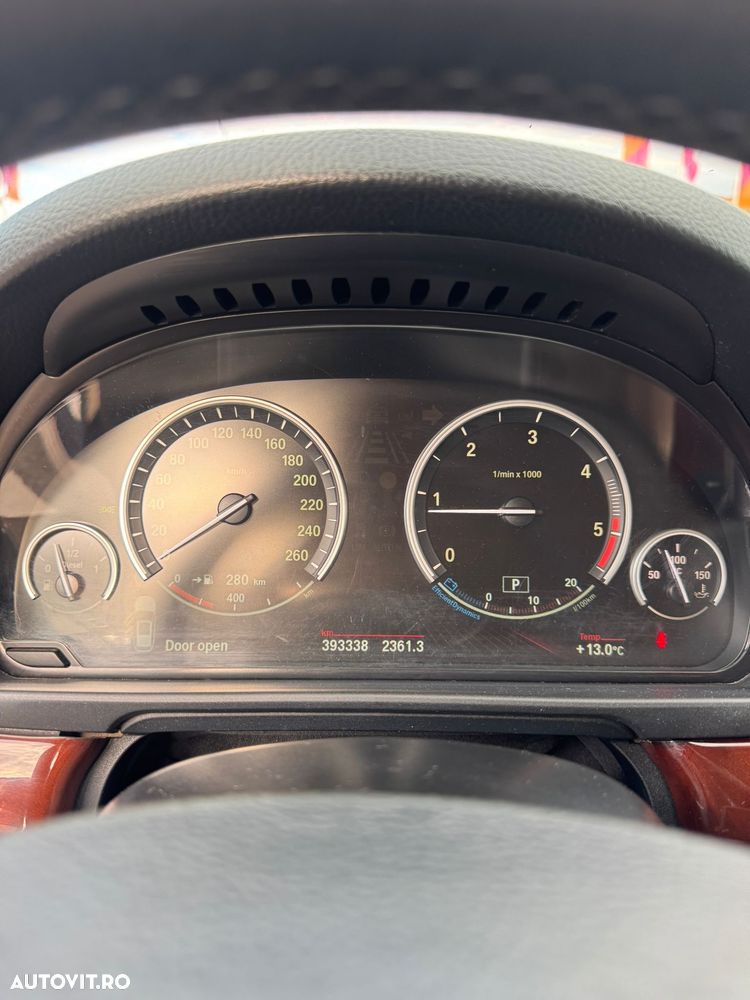 BMW Seria 5 520d - 5