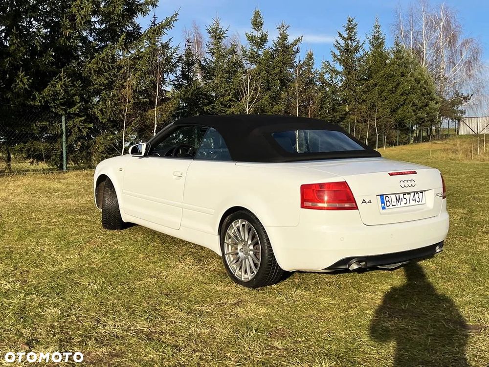 Audi A4 Cabrio - 12