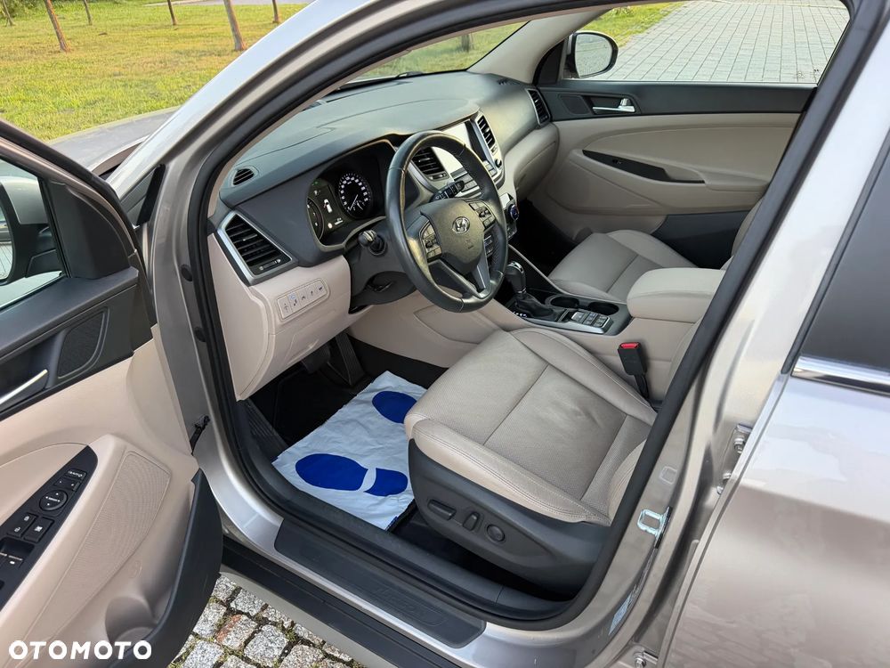 Hyundai Tucson 1.6 Turbo 4WD DCT Premium - 17