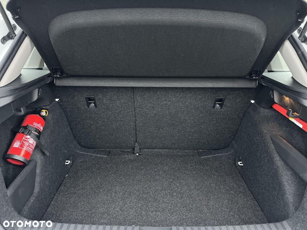 Skoda Kamiq 1.0 TSI Essence - 16