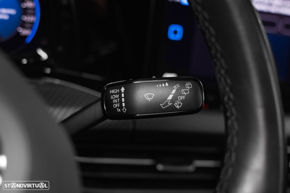 VW Golf Variant 2.0 TDi R-Line DSG - 10