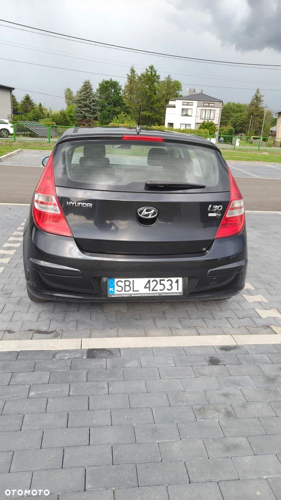 Hyundai i30 1.4 Classic + - 3