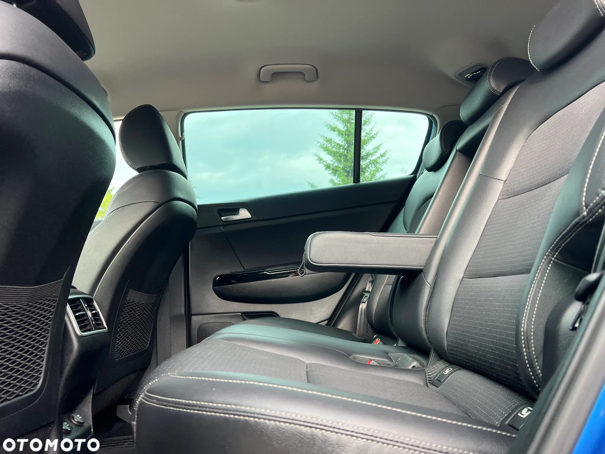 Kia Sportage 1.6 T-GDI Black Edition Plus 4WD - 11