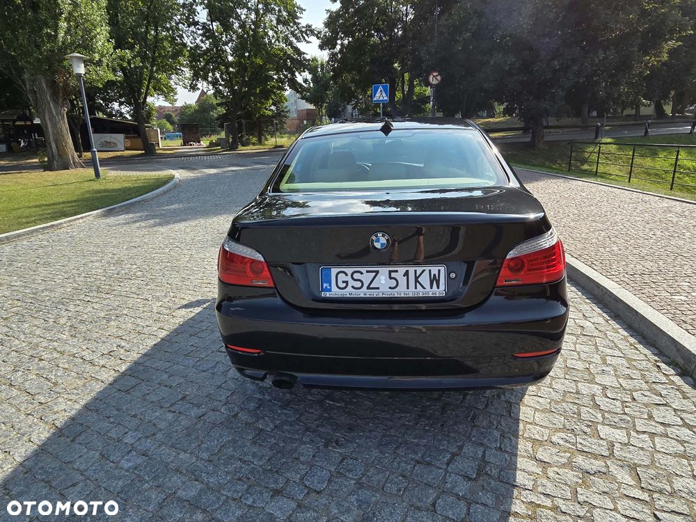 BMW Seria 5 520d - 5