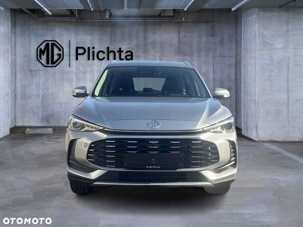 MG ZS Hybrid+ - 10
