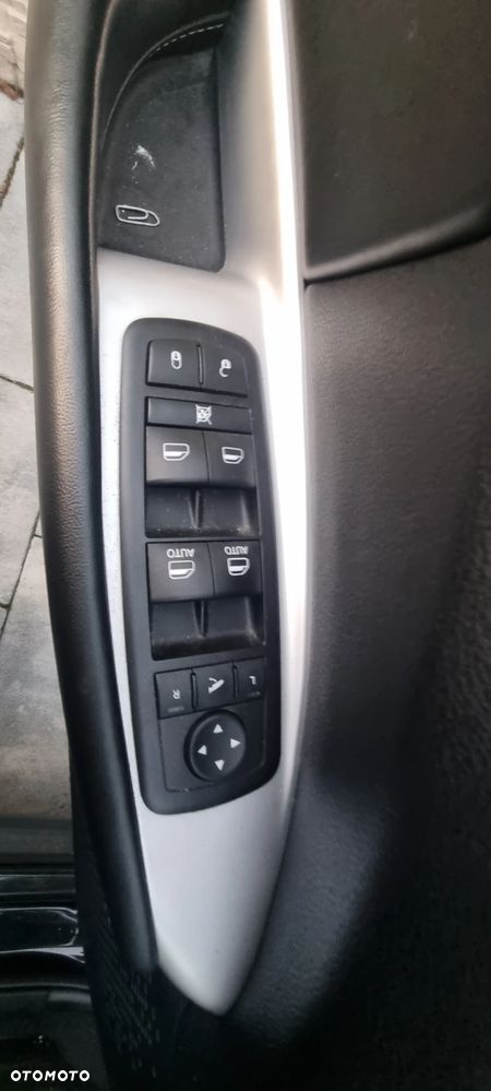 Fiat Freemont 2.0 Multijet Lounge AWD - 11