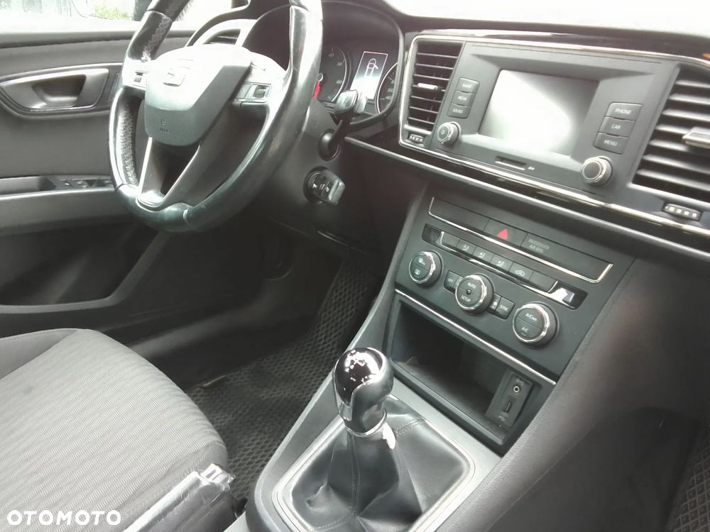 Seat Leon 1.6 TDI Style - 4
