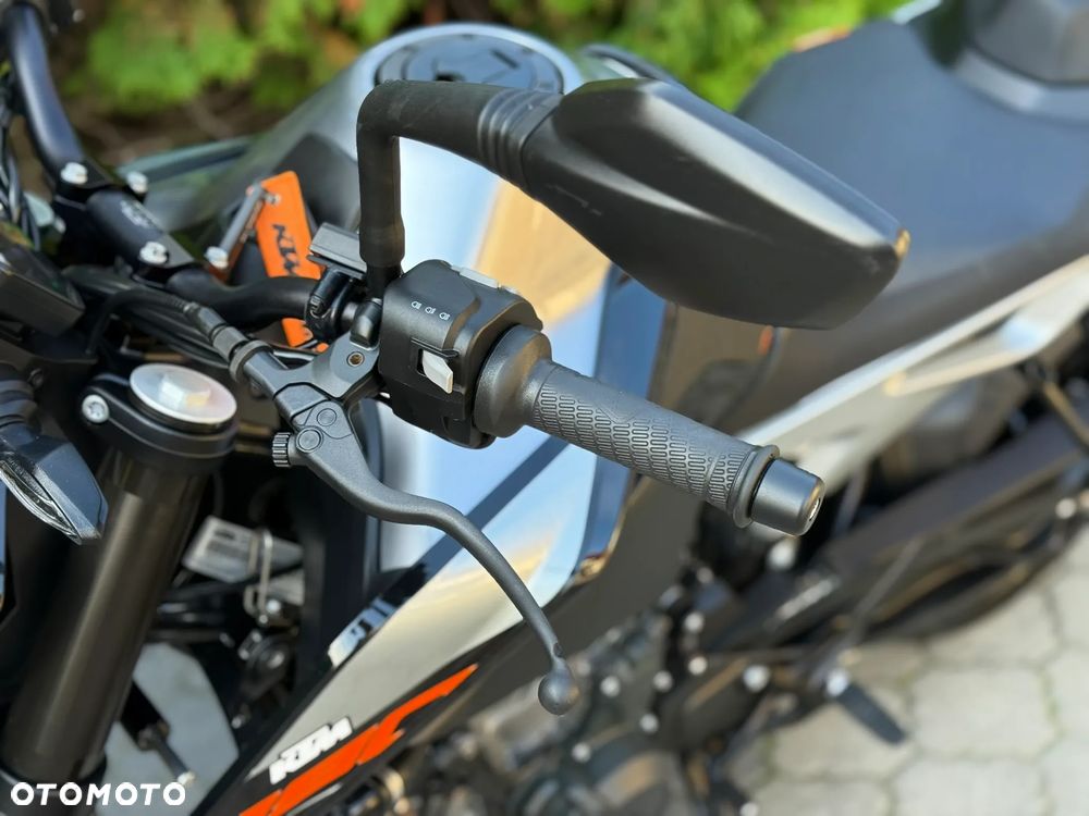 KTM Duke - 29