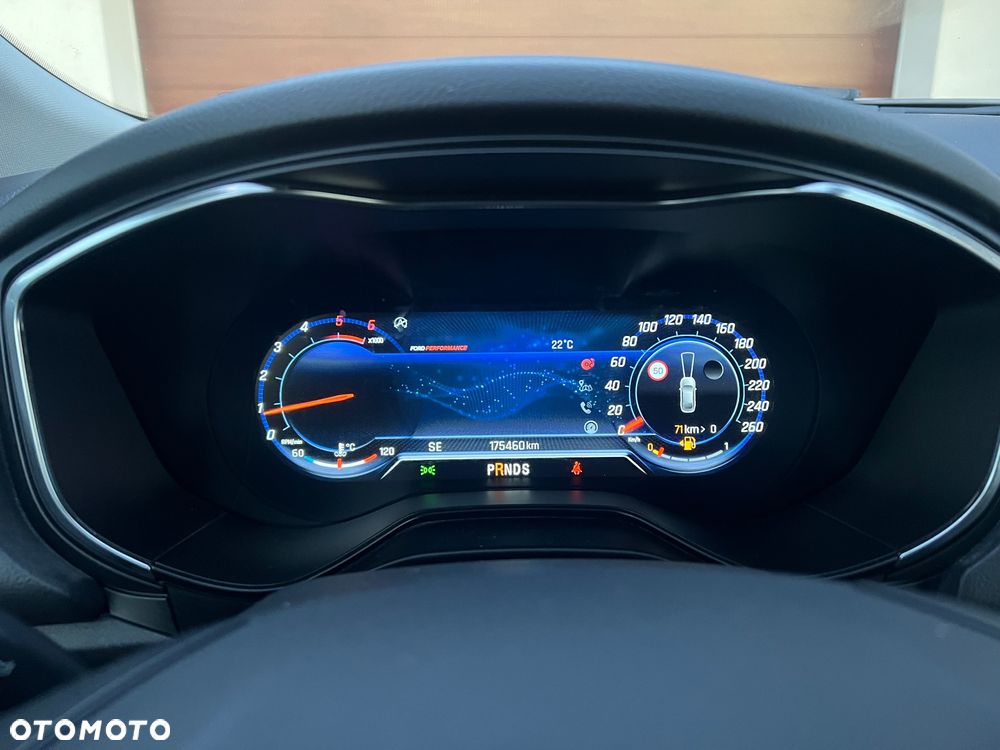 Ford Mondeo 2.0 EcoBlue Titanium - 21