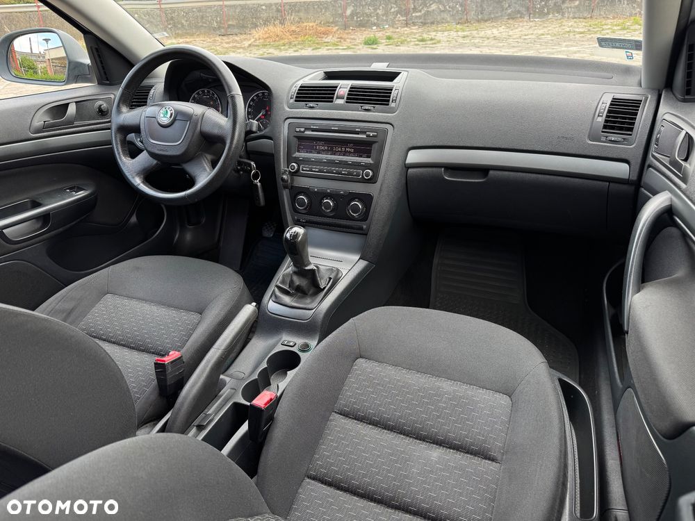 Skoda Octavia 1.6 TDI Ambiente - 7