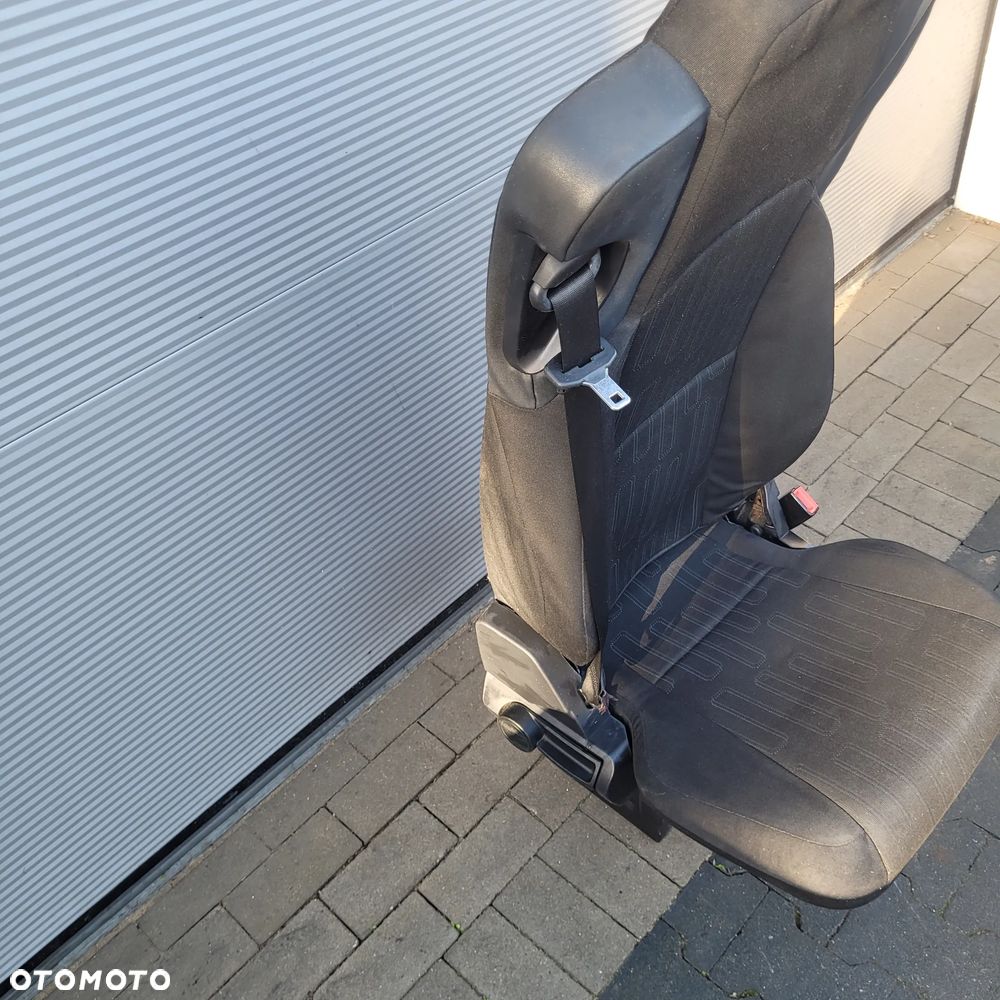 FOTEL ACTROS MP4 PRAWY SKLADANY ORYGINAŁ CHWALIM116 - 3